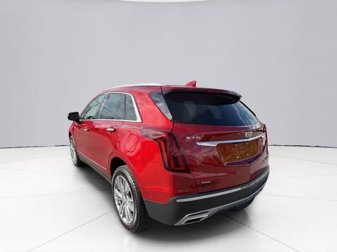 Certified 2024 Cadillac XT5 Premium Luxury w/ Platinum Package image 9