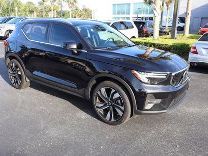 Certified 2023 Volvo XC40 B5 Plus w/ Protection Package Premier