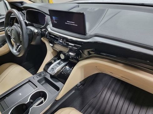 Used 2026 Acura MDX w/ Technology Package image 16