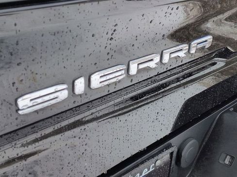 Used 2023 GMC Sierra 1500 Elevation w/ Preferred Package image 34