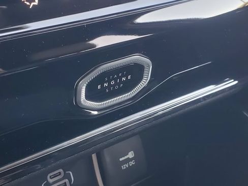 New 2026 Jeep Grand Cherokee L Limited AWD/4WD image 17
