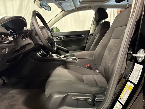 Used 2023 Honda Civic EX image 2
