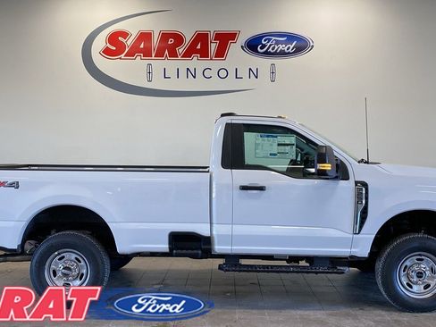 New 2026 Ford F250 XL w/ XL Chrome Package image 1