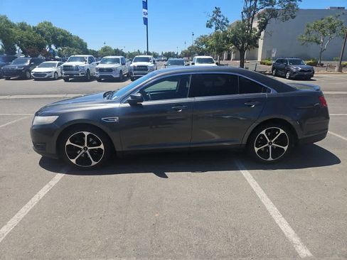 Used 2016 Ford Taurus SEL w/ Equipment Group 201A FWD image 4