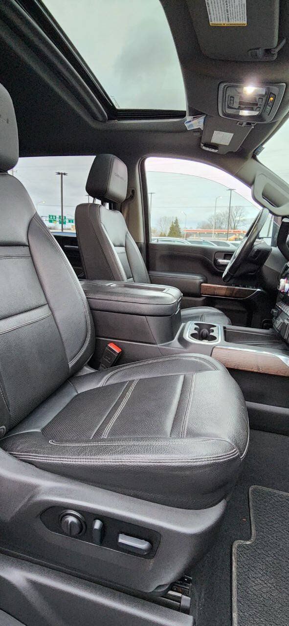 Used 2022 GMC Sierra 2500 Denali AWD/4WD image 16