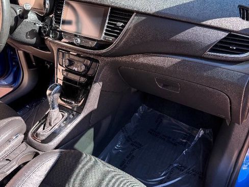 Used 2017 Buick Encore Sport Touring image 17