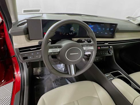 Certified 2025 Hyundai Sonata SEL FWD image 11