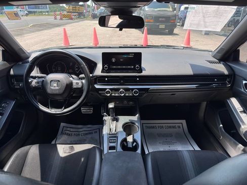 Used 2022 Honda Civic Sport image 32