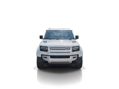 Used 2023 Land Rover Defender 130 SE AWD/4WD image 3