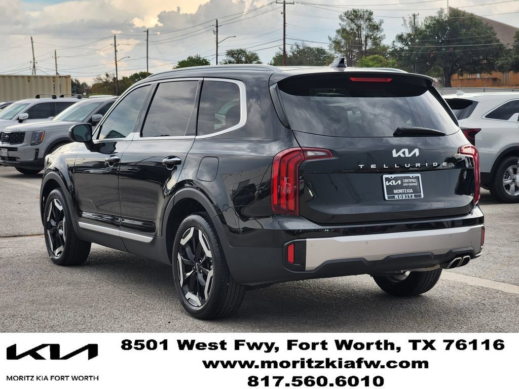 Certified 2025 Kia Telluride S FWD image 6
