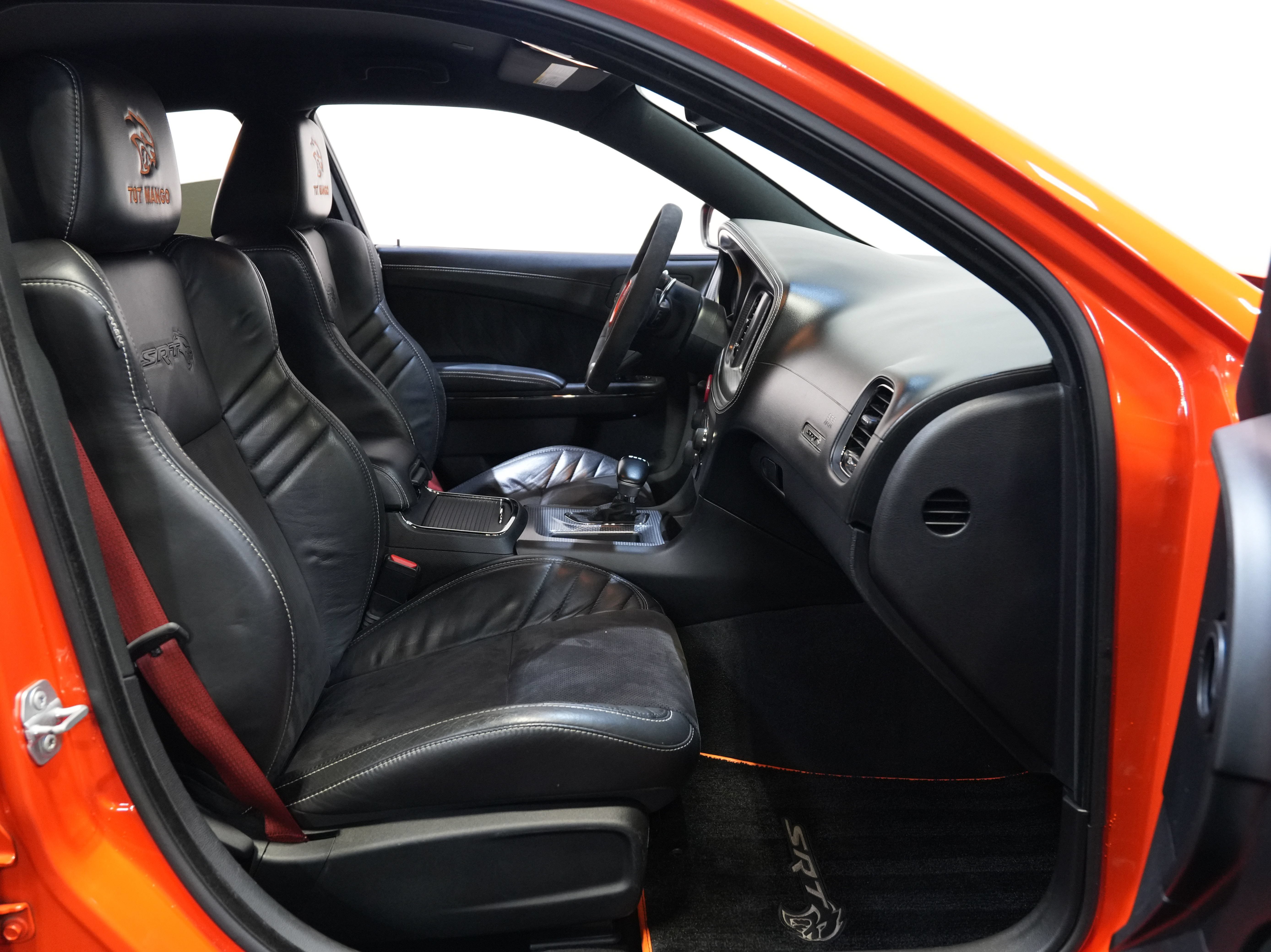 Used 2019 Dodge Charger SRT Hellcat w/ Navigation & Travel Group RWD image 35