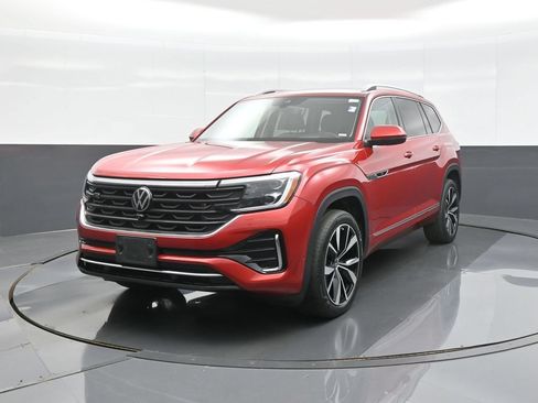 Used 2024 Volkswagen Atlas SEL Premium R-Line AWD/4WD image 3