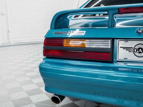 Used 1993 Ford Mustang Cobra RWD image 27