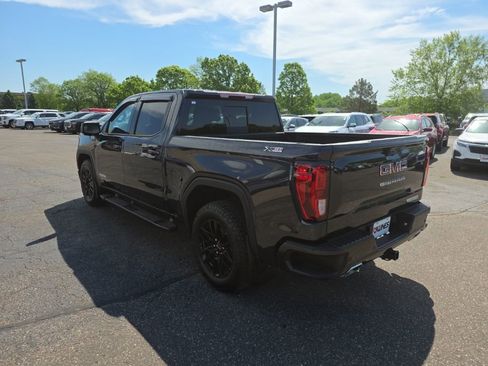 Used 2024 GMC Sierra 1500 Elevation w/ Elevation Premium Package AWD/4WD image 9