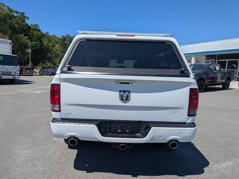 Used 2015 RAM 1500 Express RWD image 5