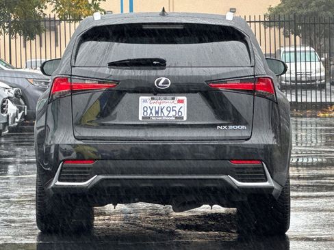 Used 2019 Lexus NX 300h AWD image 4