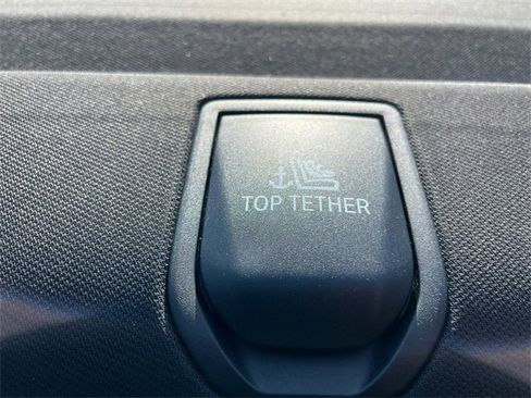 Certified 2025 BMW i5 xDrive40 w/ Premium Package image 39