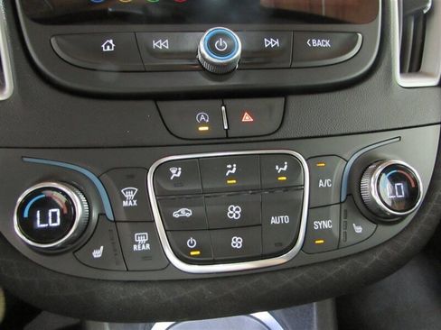 Used 2023 Chevrolet Malibu LT image 39