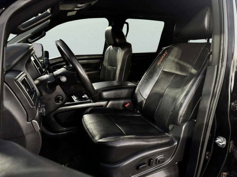 Used 2021 Nissan Titan PRO-4X w/ Pro-4x Convenience Package image 21