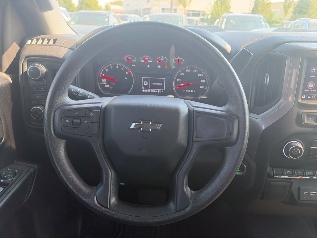 Used 2024 Chevrolet Silverado 1500 Custom Trail Boss w/ Turbomax Blackout Package AWD/4WD image 15