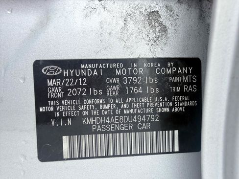 Used 2013 Hyundai Elantra GLS w/ Preferred Pkg FWD image 18