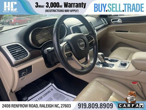 Used 2017 Jeep Grand Cherokee Limited image 11