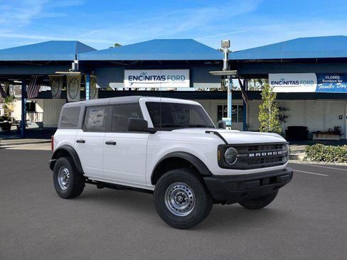 New 2025 Ford Bronco 4-Door image 7