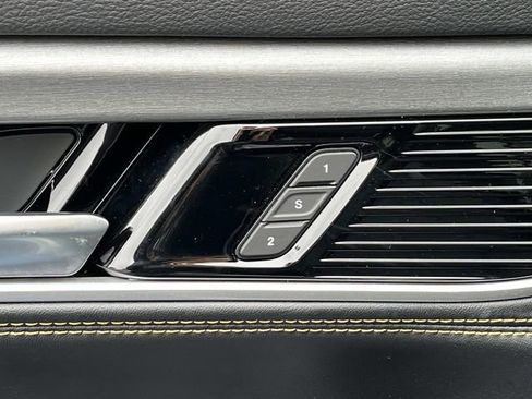 New 2026 Jeep Grand Wagoneer 4WD image 26