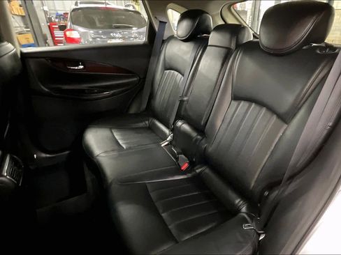 Used 2017 INFINITI QX50 AWD w/ Premium Plus Package image 21