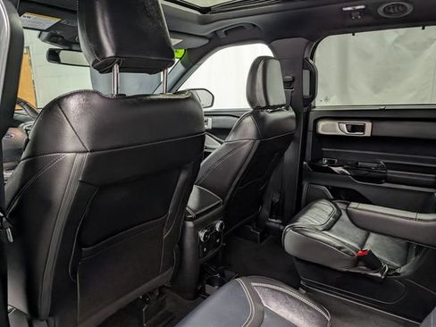 Used 2023 Ford Explorer ST w/ Equipment Group 401A AWD/4WD image 16