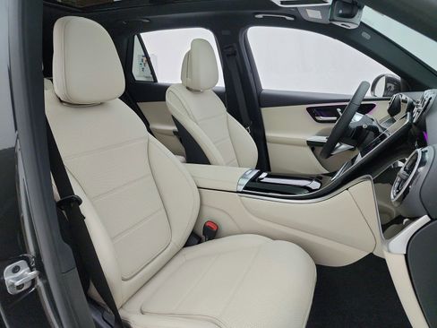 New 2026 Mercedes-Benz GLC 300 image 14