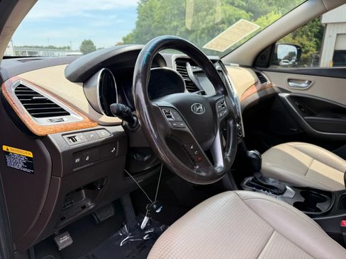 Used 2014 Hyundai Santa Fe Sport w/ Technology Package 04 FWD image 17