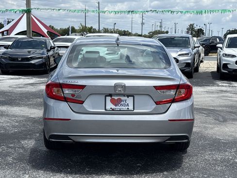 Certified 2019 Honda Accord EX image 8