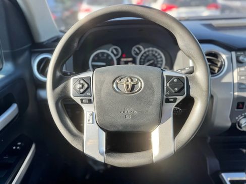 Used 2016 Toyota Tundra SR5 image 11