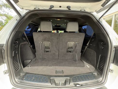 Used 2022 Dodge Durango GT RWD image 23
