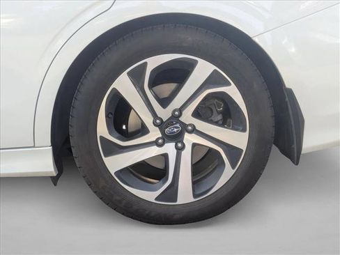 Used 2021 Subaru Legacy Limited image 9