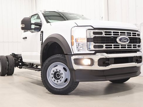 New 2026 Ford F550 4x4 Regular Cab Super Duty image 22