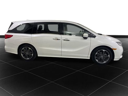 Used 2024 Honda Odyssey Elite image 6