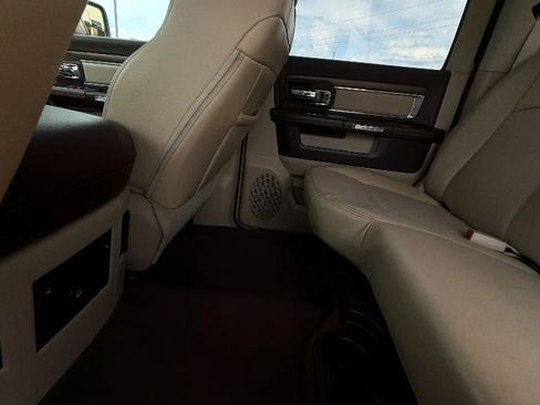 Used 2013 RAM 1500 Laramie w/ Convenience Group AWD/4WD image 31