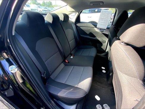 Used 2023 Kia Forte LXS FWD image 28