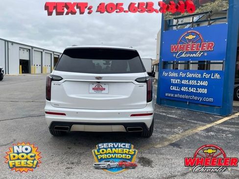 Used 2023 Cadillac XT6 Sport w/ Technology Package AWD/4WD image 5