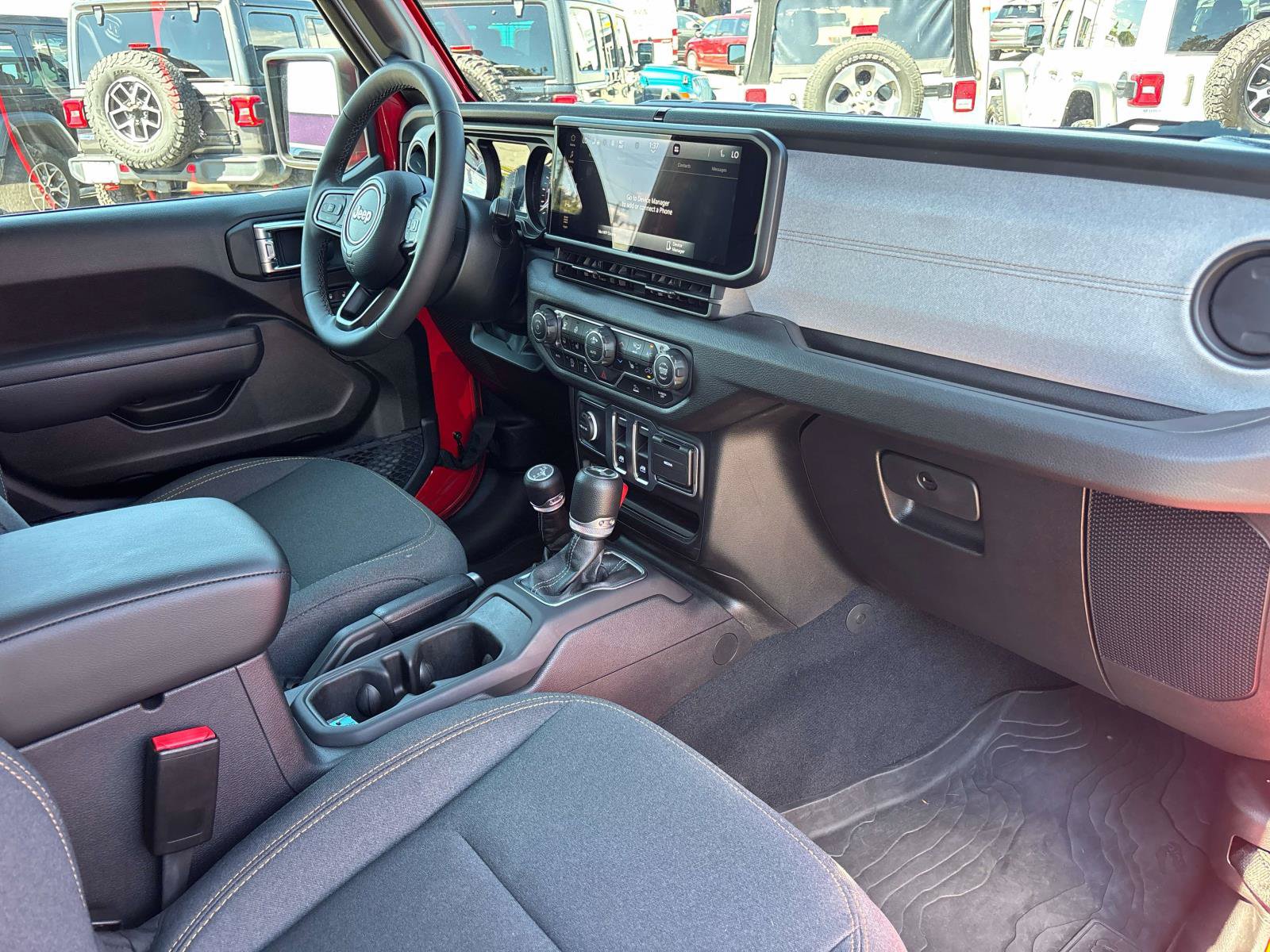 Certified 2025 Jeep Wrangler 4WD S image 15