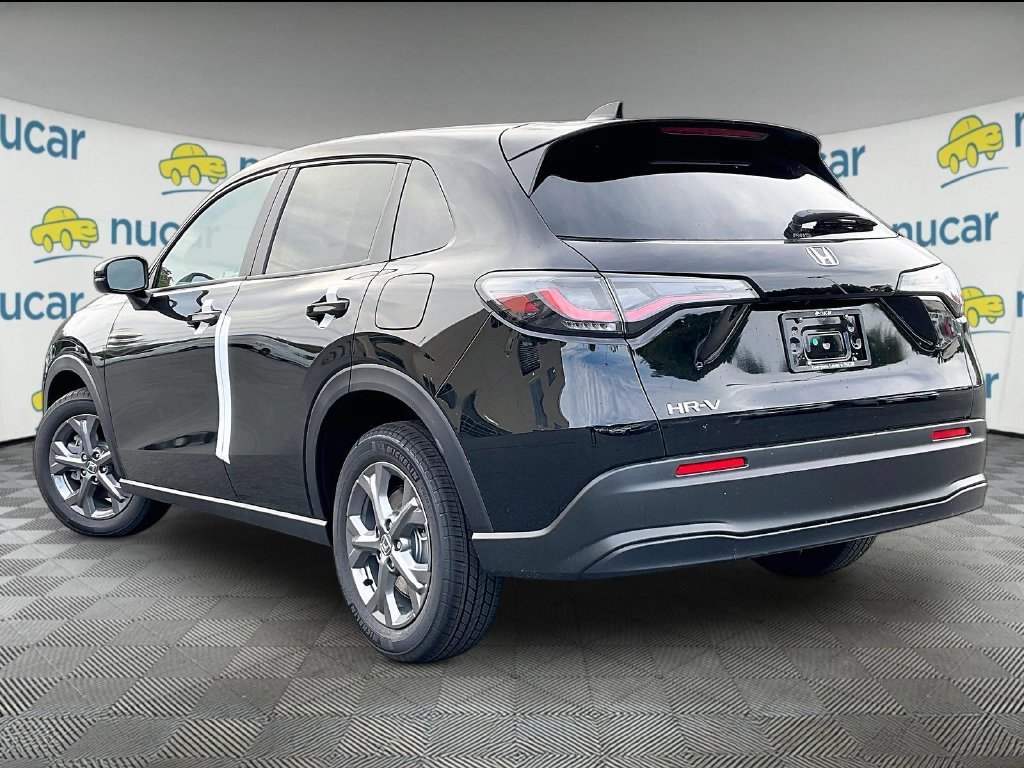 New 2027 Honda HR-V LX image 4