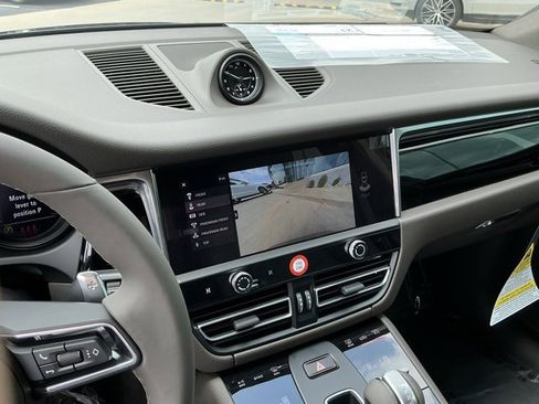 New 2025 Porsche Macan image 25