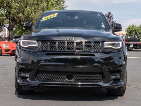 Used 2021 Jeep Grand Cherokee SRT w/ Trailer Tow Group IV image 2