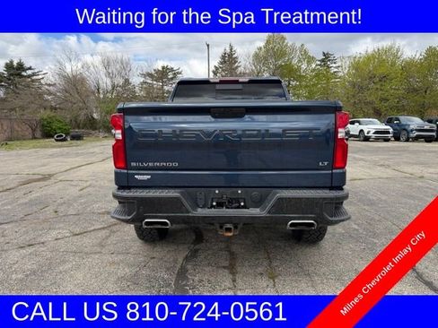 Certified 2021 Chevrolet Silverado 1500 LT Trail Boss w/ Convenience Package II AWD/4WD image 2