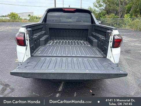 Used 2024 Hyundai Santa Cruz SE FWD image 6