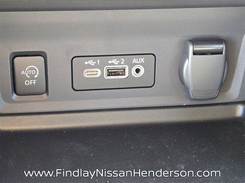 New 2025 Nissan Sentra SV image 12