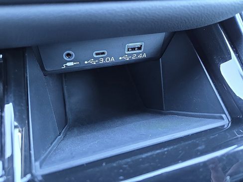 Used 2024 Subaru Outback Wilderness image 20