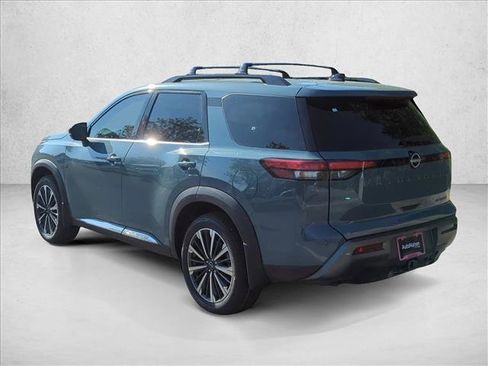 New 2026 Nissan Pathfinder Platinum w/ Cargo Package FWD image 5